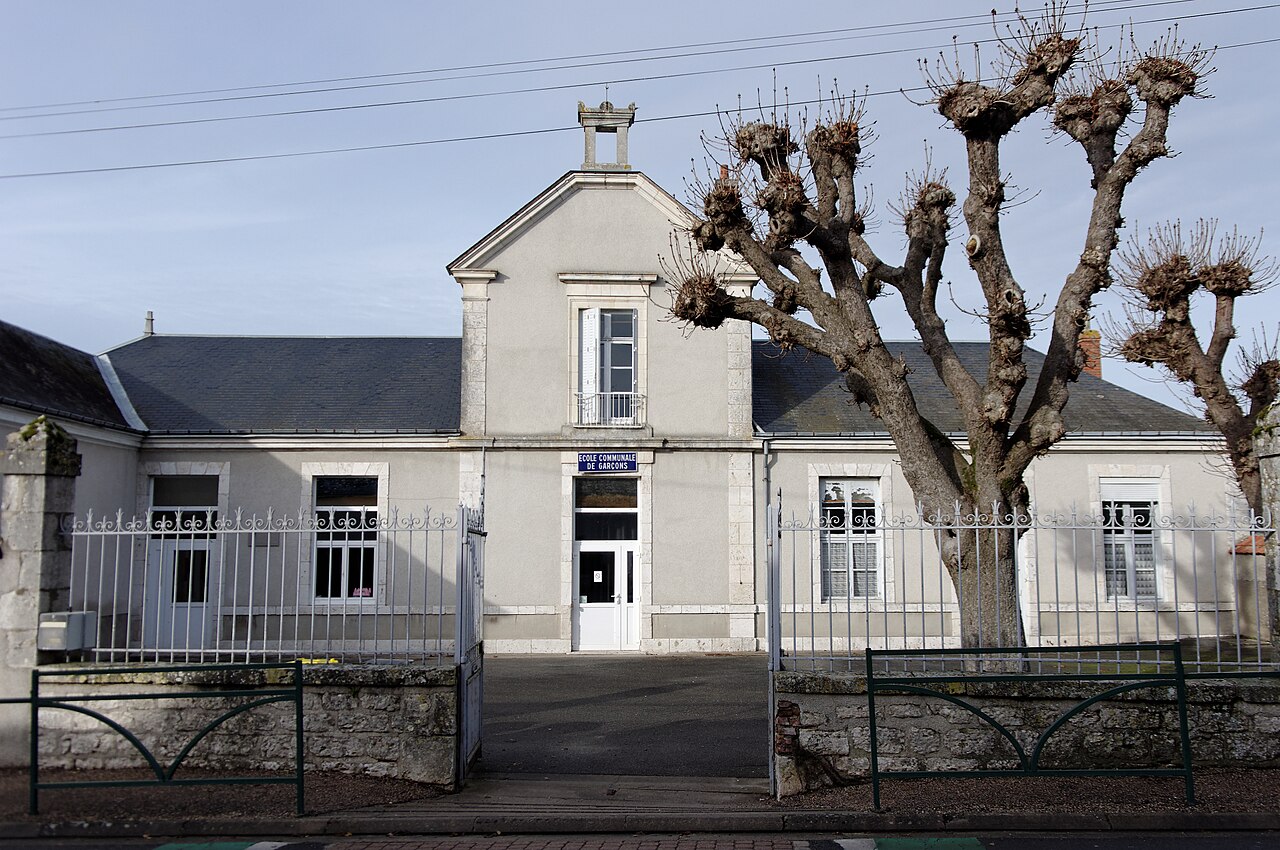 Tavers (45190), Loiret — la boucherie Le Bœuf Tricolore de Tavers
